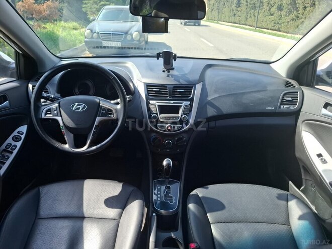 Hyundai Accent 2016, 187,000 km - 1.6 l - Bakı