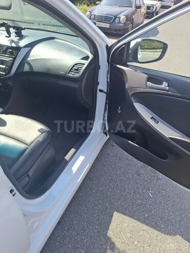 Hyundai Accent 2016, 187,000 km - 1.6 l - Bakı