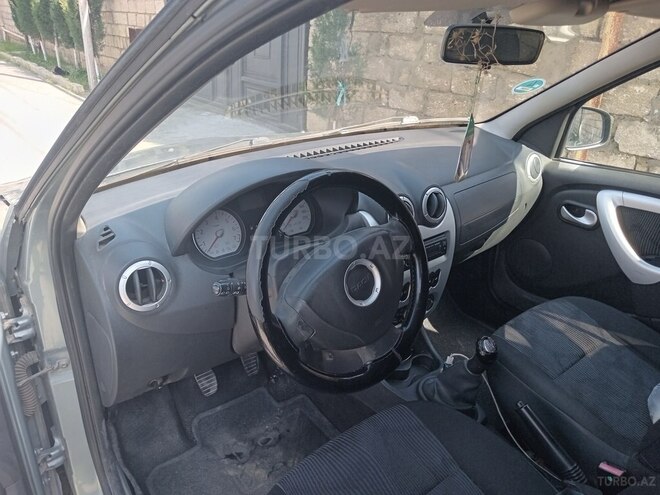 Dacia Logan 2009, 320,000 km - 1.5 l - Bakı