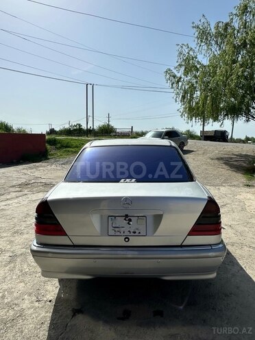 Mercedes C 200 1997, 507,000 km - 2.0 l - Füzuli