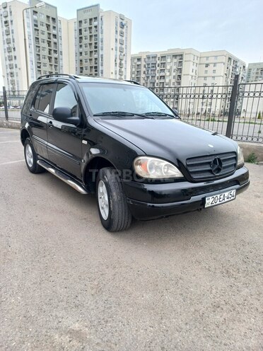 Mercedes ML 320 1999, 243,000 km - 3.2 l - Gəncə