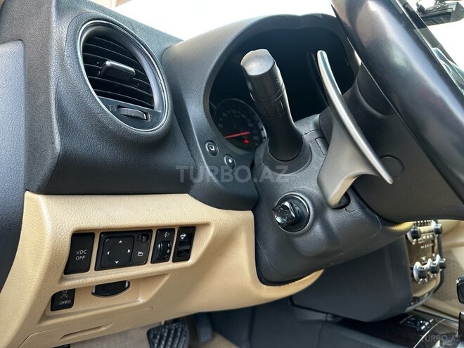 Nissan Maxima-17