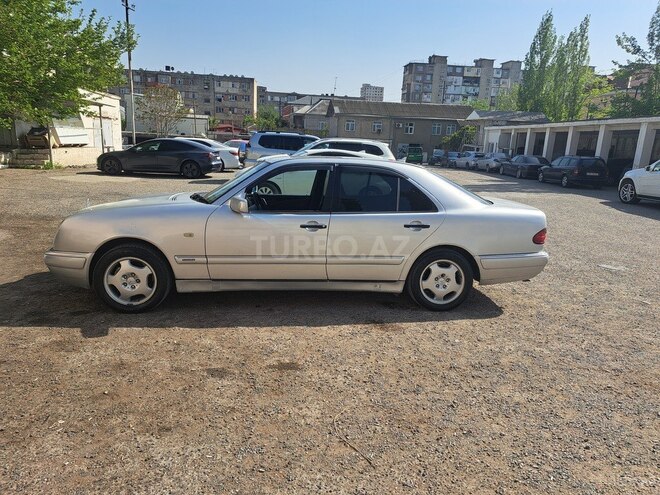 Mercedes E 230 1996, 300,000 km - 2.3 l - Bakı
