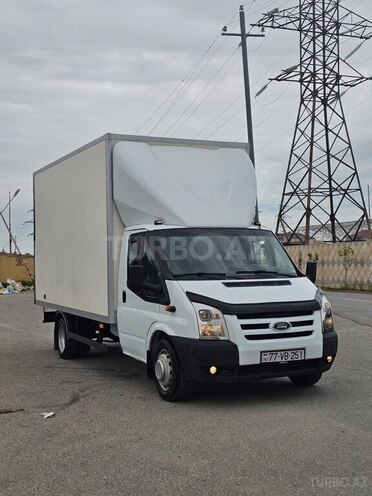 Ford Transit-3
