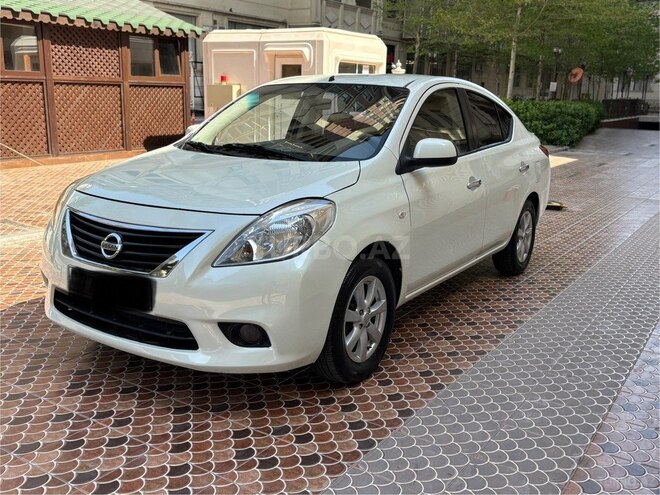 Nissan Sunny 2013, 177,000 km - 1.5 л - Bakı