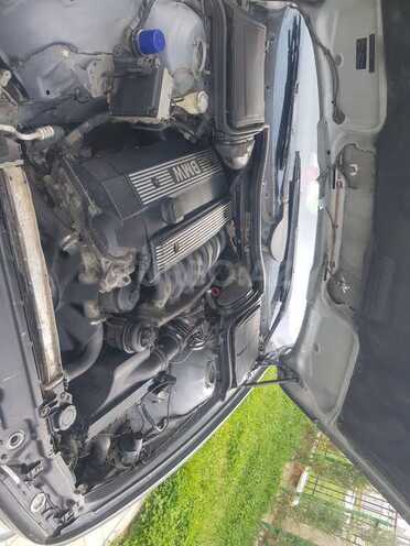 BMW 528 1997, 200,999 km - 2.8 l - Sumqayıt