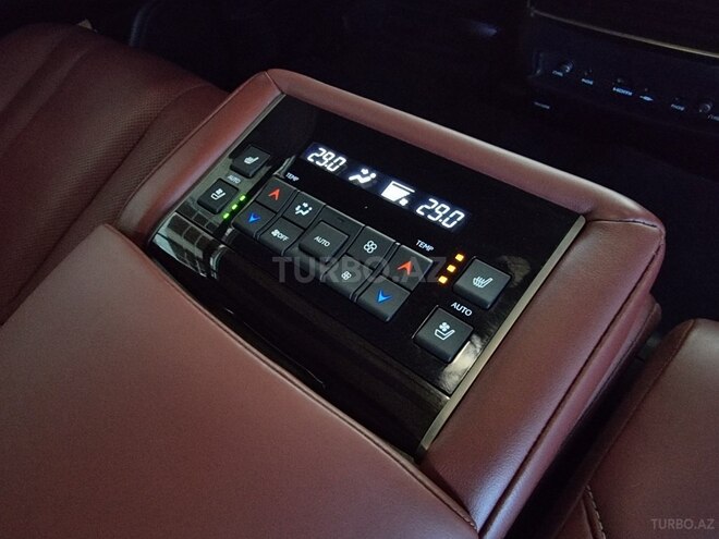 Lexus LX 570 2018, 46,000 km - 5.7 л - Bakı