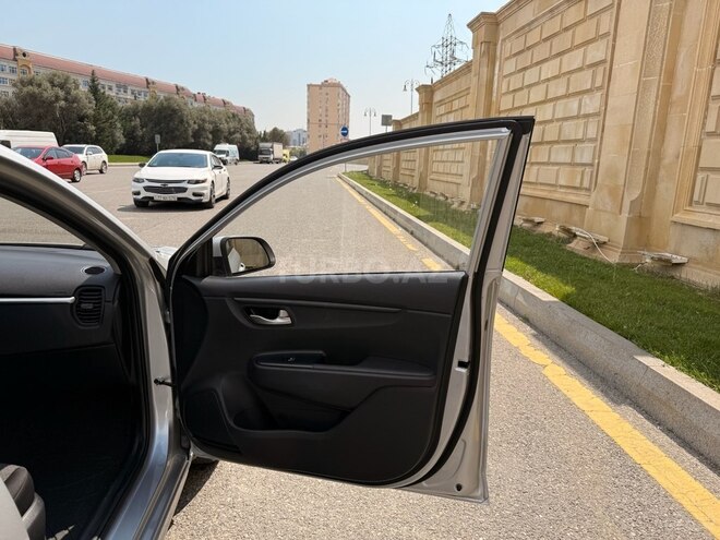 Kia Rio 2021, 38,000 km - 1.6 l - Sumqayıt