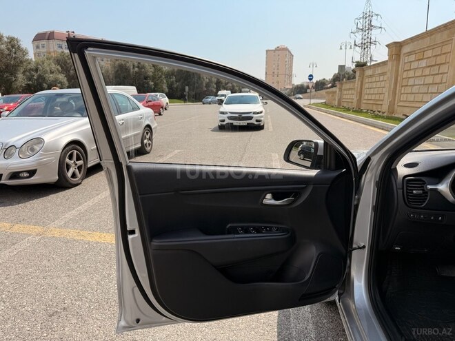 Kia Rio 2021, 38,000 km - 1.6 l - Sumqayıt