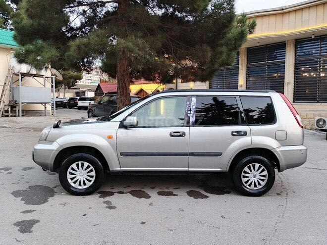 Nissan X-Trail 2001, 303,134 km - 2.0 l - Bakı