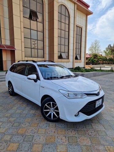 Toyota Corolla Fielder 2015, 178,000 km - 1.5 l - Bakı