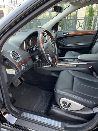 Mercedes GL 450 4MATIC 2007, 118,000 km - 4.7 l - Bakı