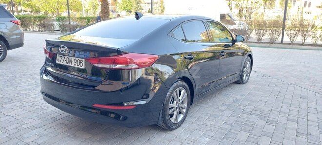 Hyundai Elantra 2018, 85,306 km - 2.0 l - Bakı