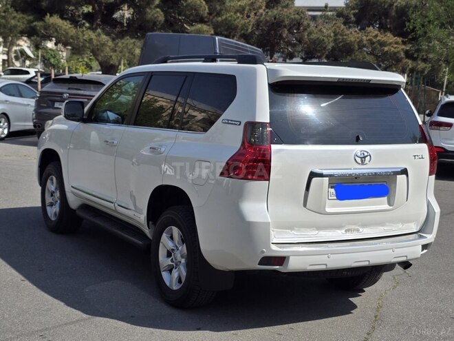 Toyota Land Cruiser Prado 2012, 143,000 km - 2.7 л - Bakı