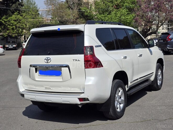Toyota Land Cruiser Prado 2012, 143,000 km - 2.7 л - Bakı