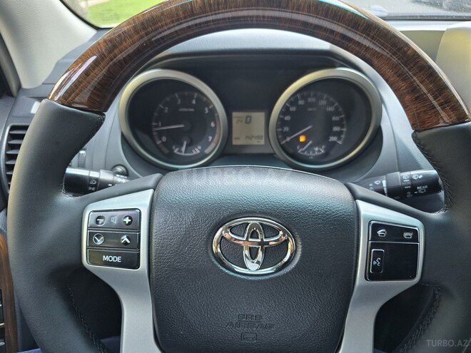 Toyota Land Cruiser Prado 2012, 143,000 km - 2.7 л - Bakı