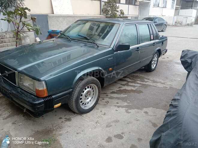 Volvo  1986, 300,000 km - 2.3 l - Bakı