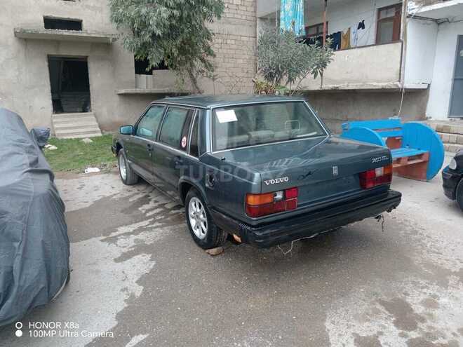 Volvo  1986, 300,000 km - 2.3 l - Bakı