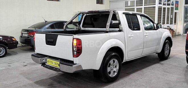 Nissan Navara 2014, 198,000 km - 2.5 l - Sumqayıt