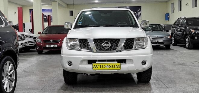 Nissan Navara 2014, 198,000 km - 2.5 l - Sumqayıt