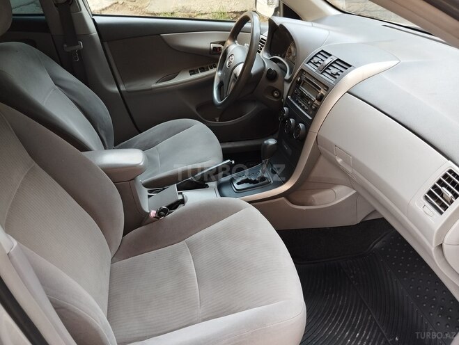 Toyota Corolla 2009, 346,000 km - 1.6 l - Bakı