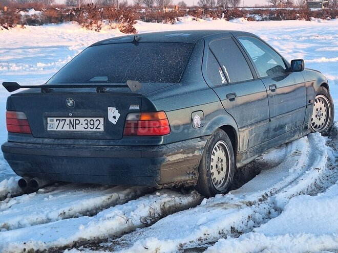 BMW 318 1995, 300,000 km - 1.8 l - Bakı