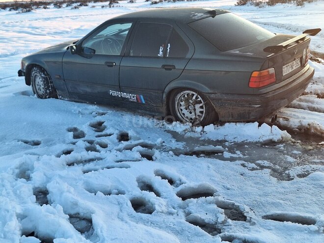 BMW 318 1995, 300,000 km - 1.8 l - Bakı