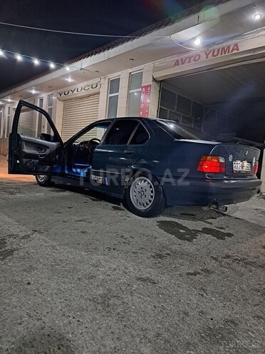 BMW 318 1995, 300,000 km - 1.8 l - Bakı