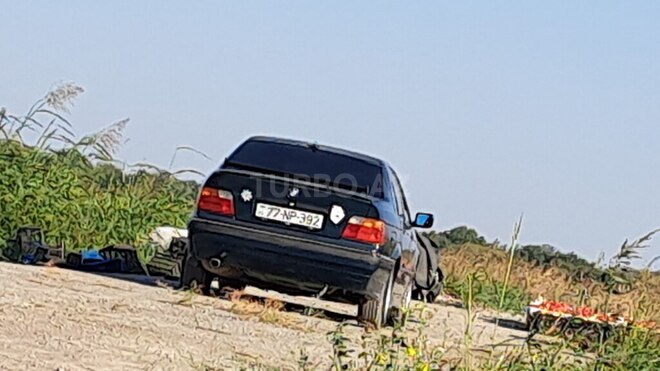 BMW 318 1995, 300,000 km - 1.8 l - Bakı