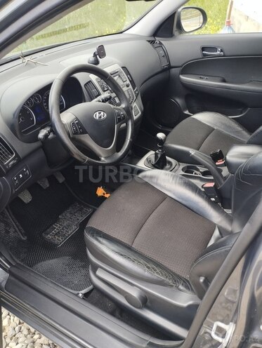 Hyundai i30 2009, 222,000 km - 1.6 l - Bakı