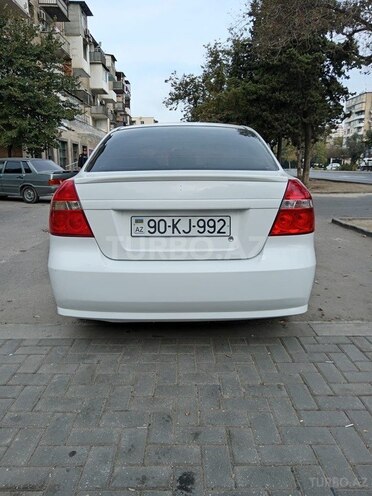 Chevrolet Aveo-2
