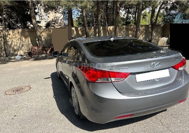 Hyundai Elantra 2012, 177,800 km - 1.8 l - Bakı