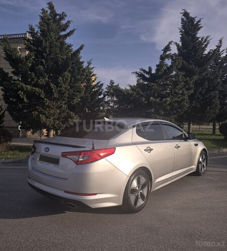 Kia K5-8