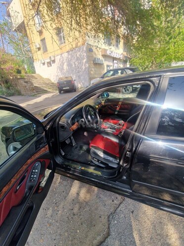 BMW 540 2000, 256,000 km - 4.4 l - Bakı