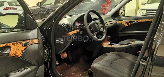 Mercedes E 220 d-10