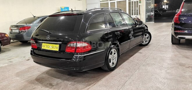 Mercedes E 220 d-7