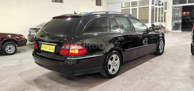 Mercedes E 220 d-9