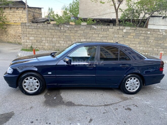 Mercedes C 200 1998, 337,400 km - 2.0 l - Bakı
