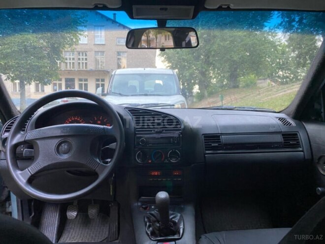 BMW 318 1995, 300,000 km - 1.8 l - Bakı