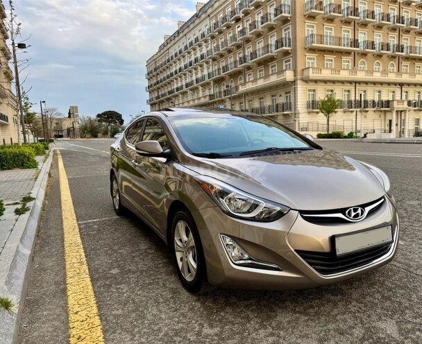 Hyundai Elantra 2015, 107,826 km - 1.8 l - Bakı