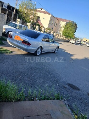 Mercedes E 220 d 2001, 650,000 km - 2.2 л - Cəlilabad