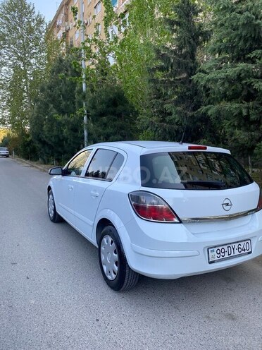 Opel Astra 2008, 232,000 km - 1.4 l - Bakı