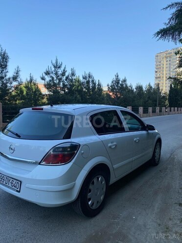 Opel Astra 2008, 232,000 km - 1.4 l - Bakı