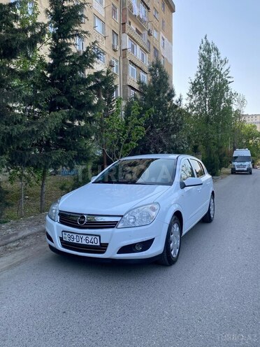 Opel Astra 2008, 232,000 km - 1.4 l - Bakı