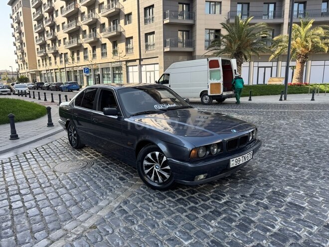 BMW 520-2