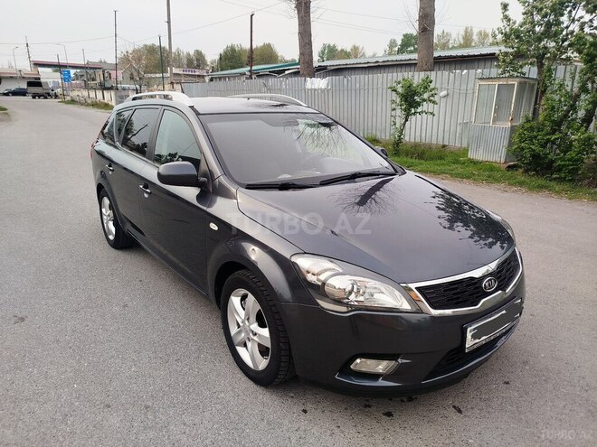 Kia Ceed 2010, 188,000 km - 1.4 л - Bakı
