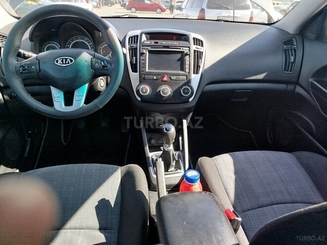 Kia Ceed 2010, 188,000 km - 1.4 л - Bakı