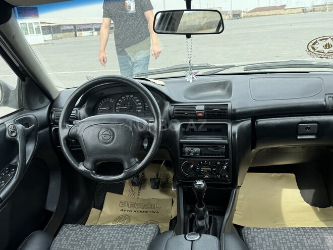 Opel Astra 1996, 630,000 km - 1.8 l - Bakı