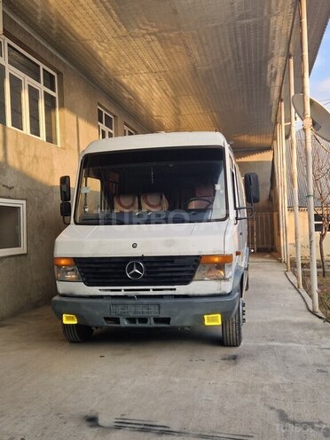 Mercedes Vario 2000, 241,000 km - 4.3 l - Şəki