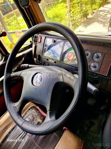 Mercedes Vario 2000, 241,000 km - 4.3 l - Şəki